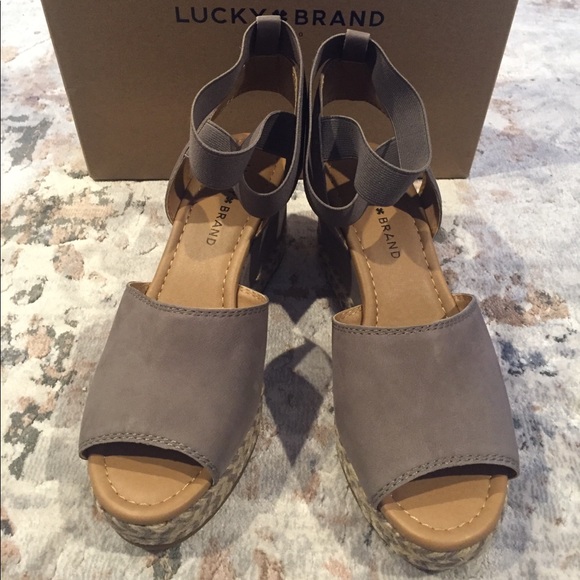 lucky brand bettanie